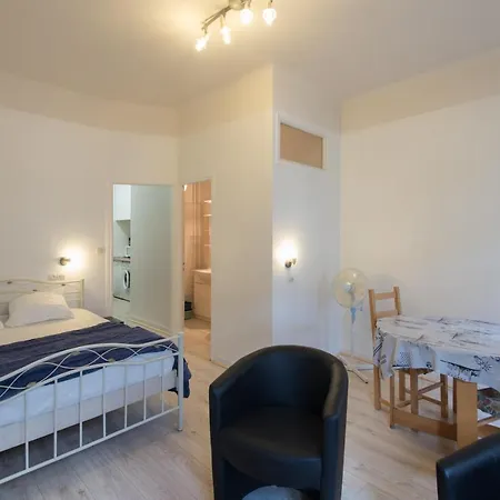 T1 Rue Castellane * Amélie-les-Bains-Palalda