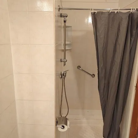 T1 Rue Castellane Appartement *