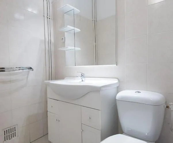 T1 Rue Castellane Appartement *